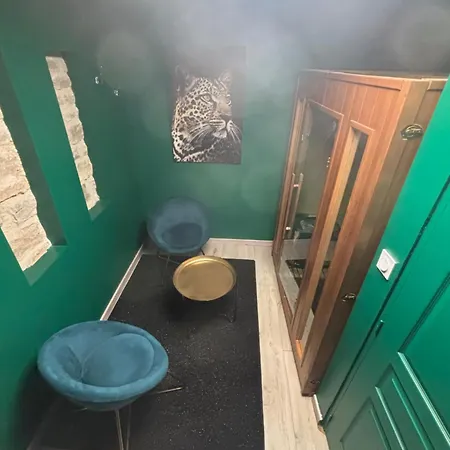 Nyx D'exception 3* Dijon