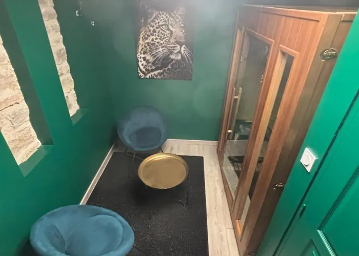 Nyx D'exception 3* Dijon